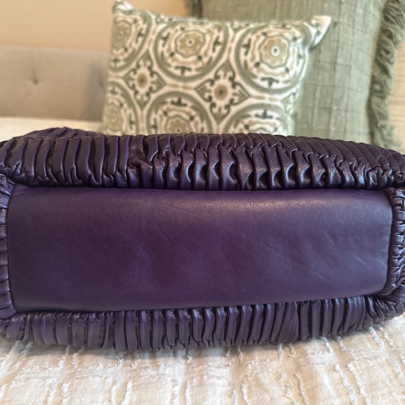 Coach Madison Gathered Leather Large Shoulder Bah Purple 15931 MSRP $1200 - Picture 3 of 8